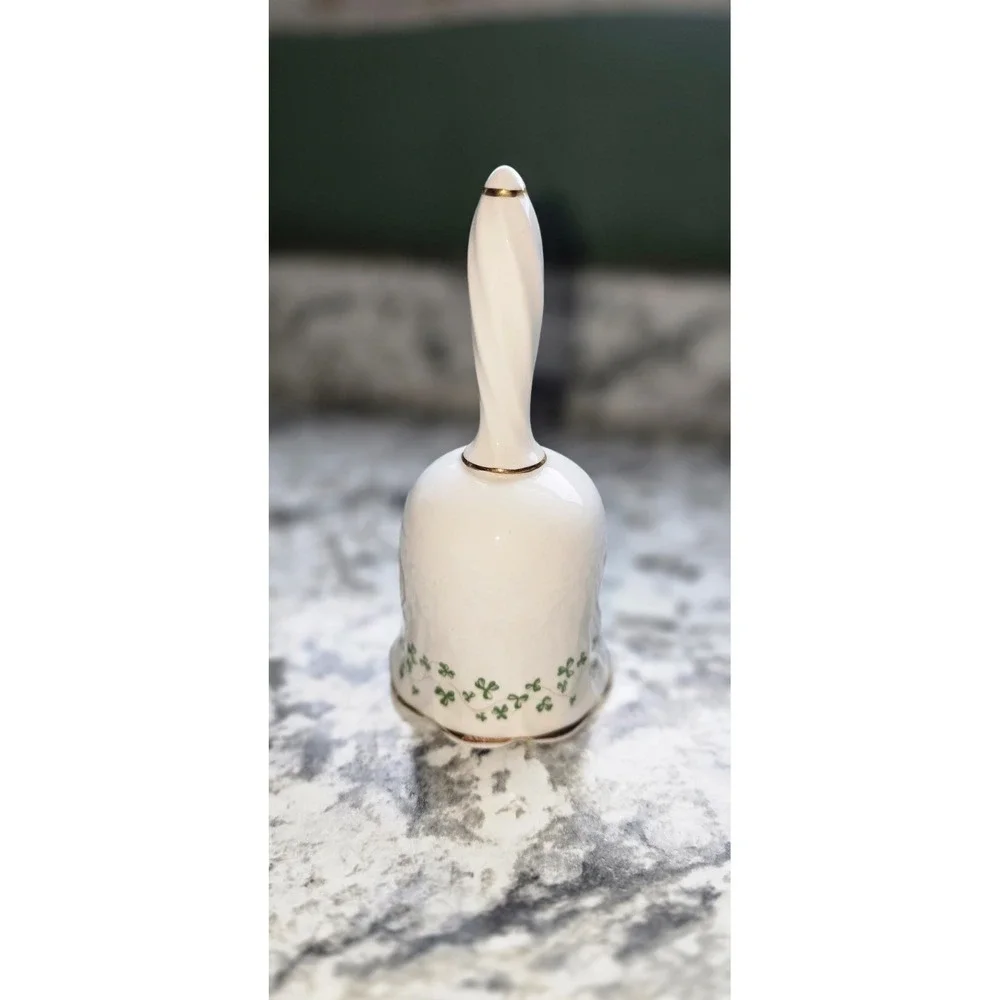 SHAMROCKS IRISH PORCELAIN Royal Tara 5